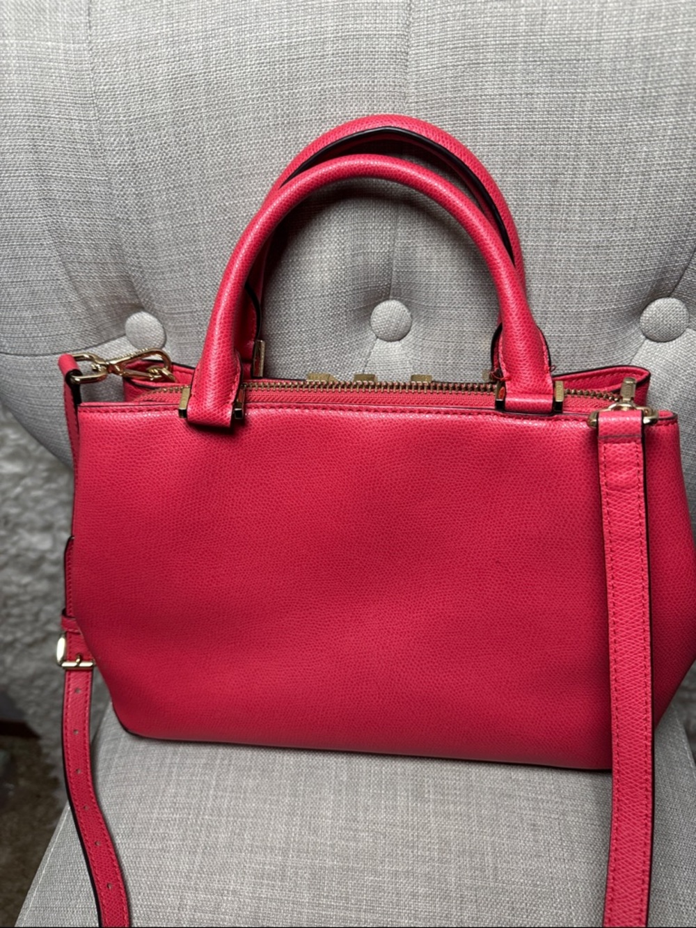 Michael Kors Coral Pink Leather Satchel with Gold MK Logo - Picture 3 of 5